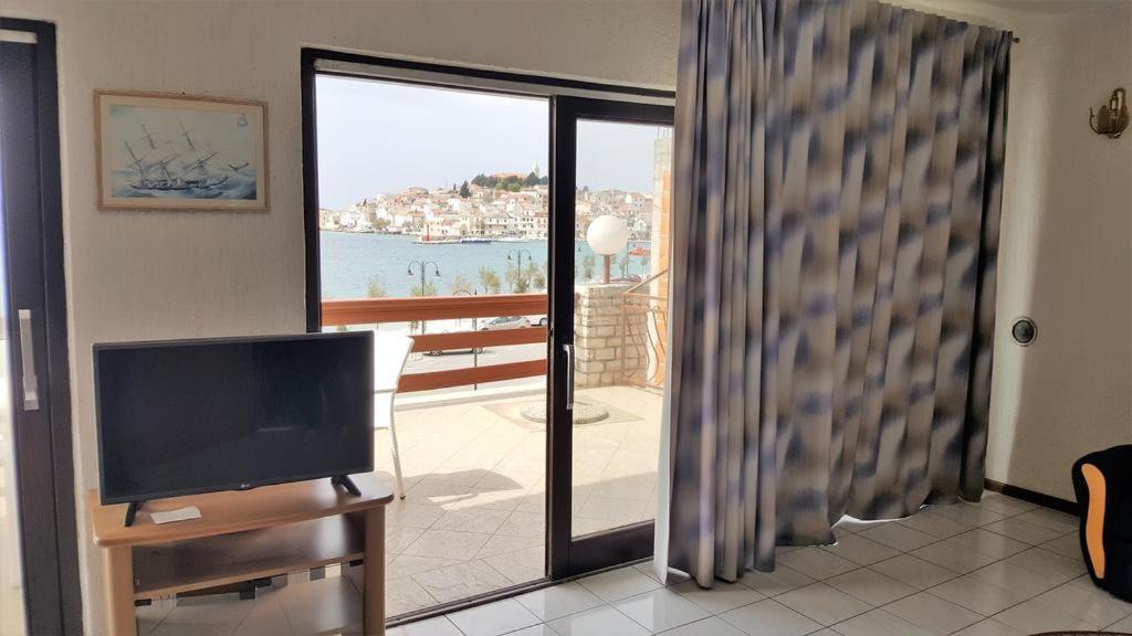 פרימוסטן Apartments Lala מראה חיצוני תמונה